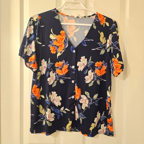 Navy Floral Button-up Shirt | Size Medium - Picture 1 of 7